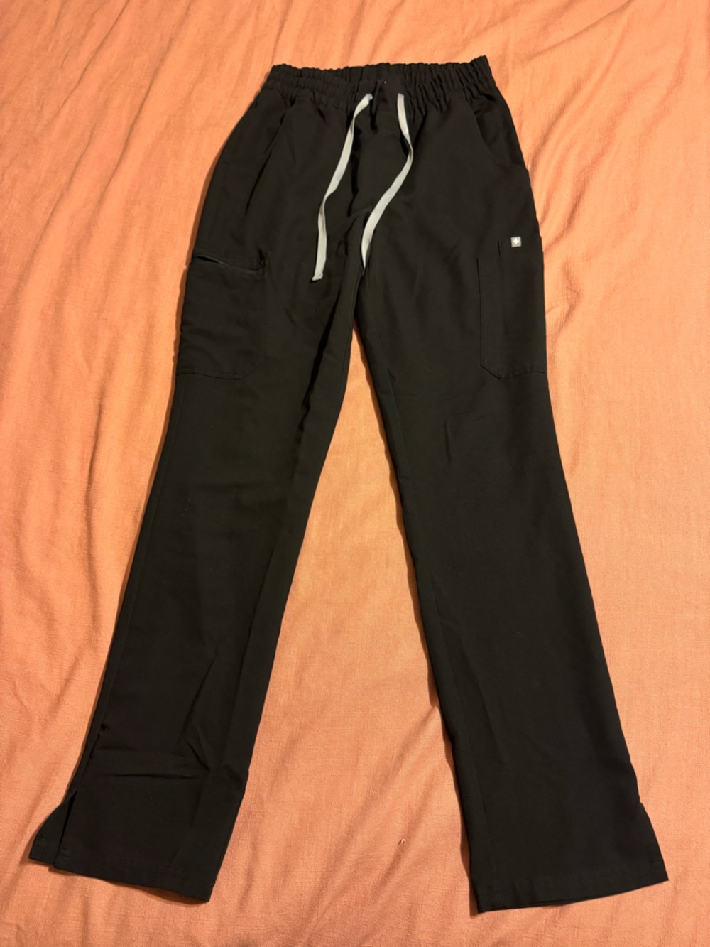 Figs Women’s Dowa Black Straight-Leg Scrub Pants